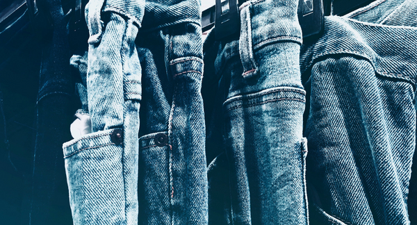 Jeans para Corpo em Maçã: Como Escolher o Melhor Estilo